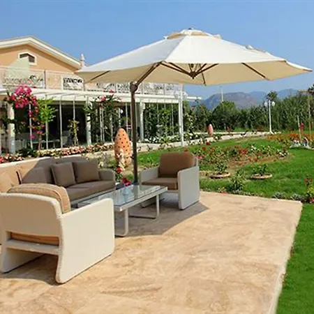 Holiday Hotel Dalyan Hotel 2*