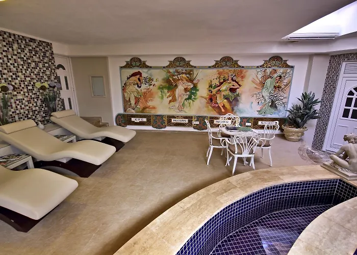 Holiday Hotel Dalyan