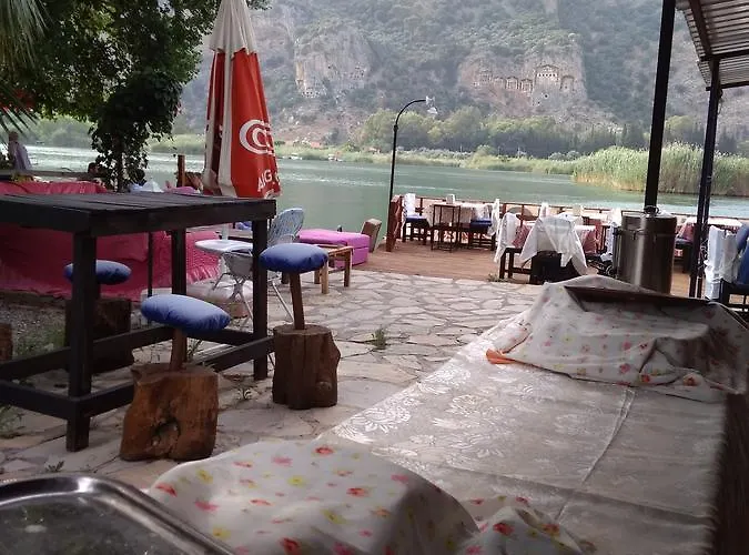 Holiday Hotel Dalyan 2*