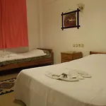 Holiday Hotel Dalyan 2* דליאן