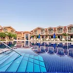 Holiday Hotel Dalyan דליאן