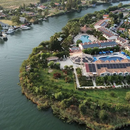 Holiday Hotel Dalyan דליאן