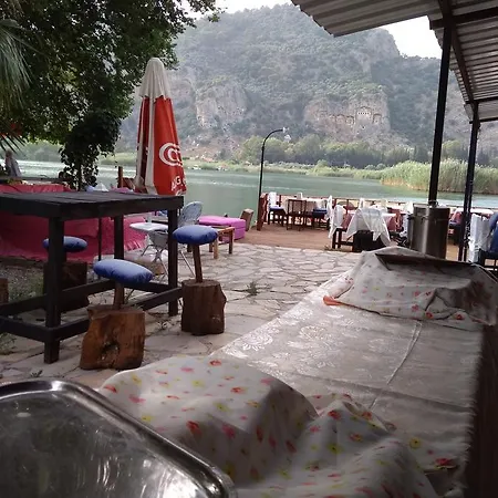 Holiday Hotel Dalyan 2*