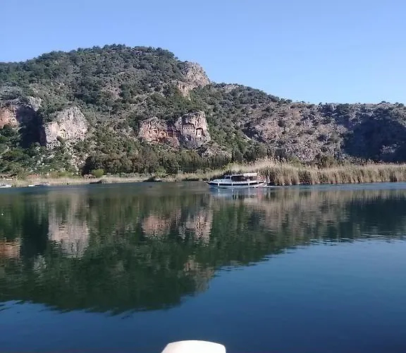 Otel Holiday Hotel Dalyan 2*