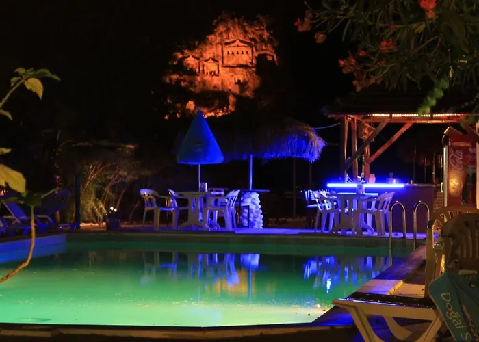 Holiday Hotel Dalyan Otel 2*